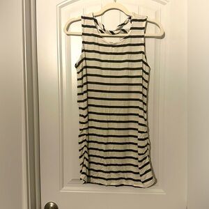 Loveappella maternity tank | size L
